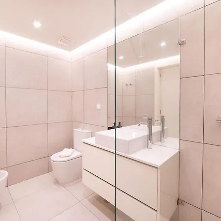 Lusíadas 53 4ºe - Beautiful River View